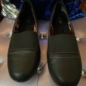 Black slip on